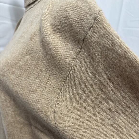 Uniqlo Wool Funnel Turtleneck Sweater size M NEW Tan Slouch Shoulder - Picture 5 of 9